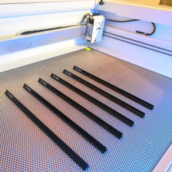 Mr Beam Cutting Sti[x]